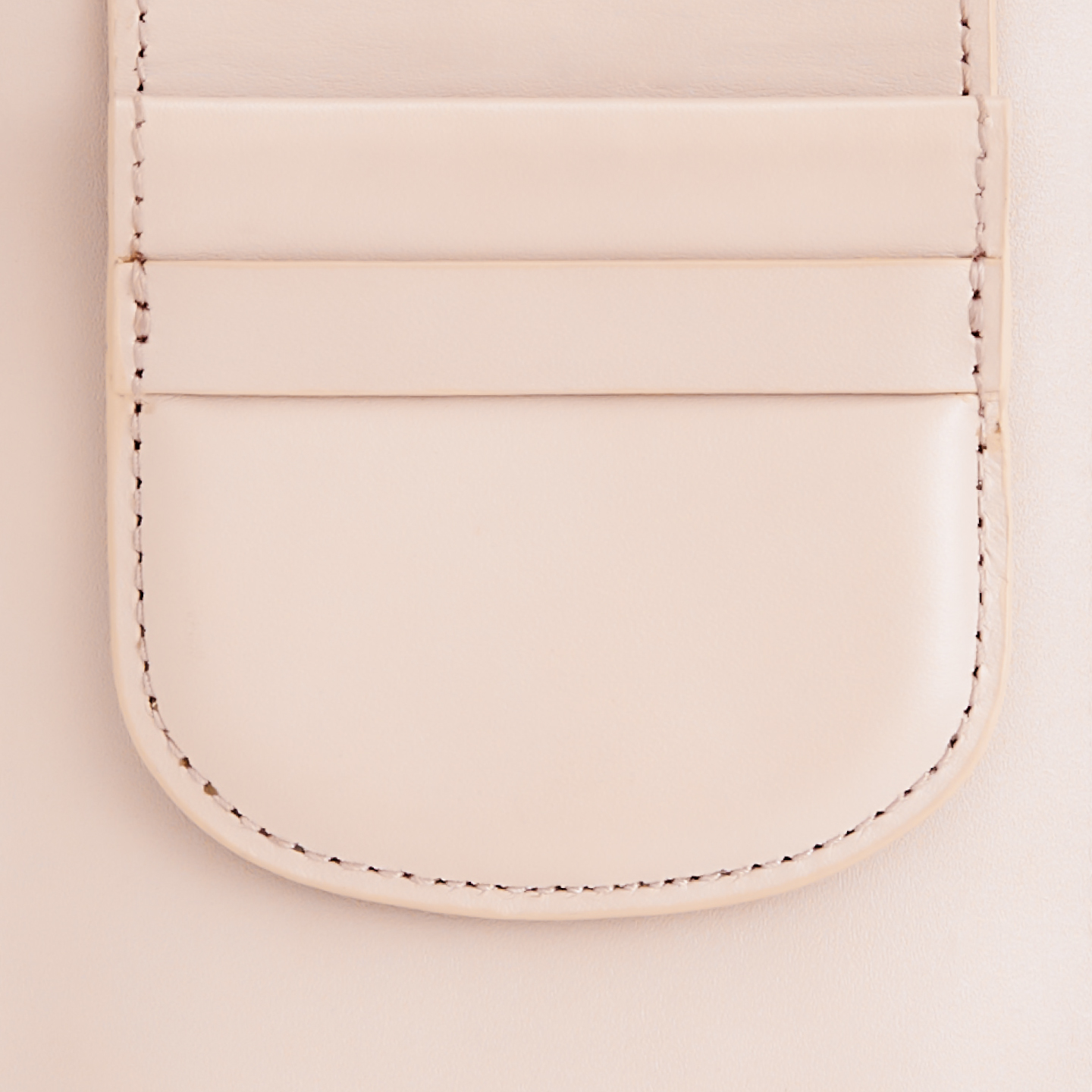 Best Millie Pouch - Fine Material