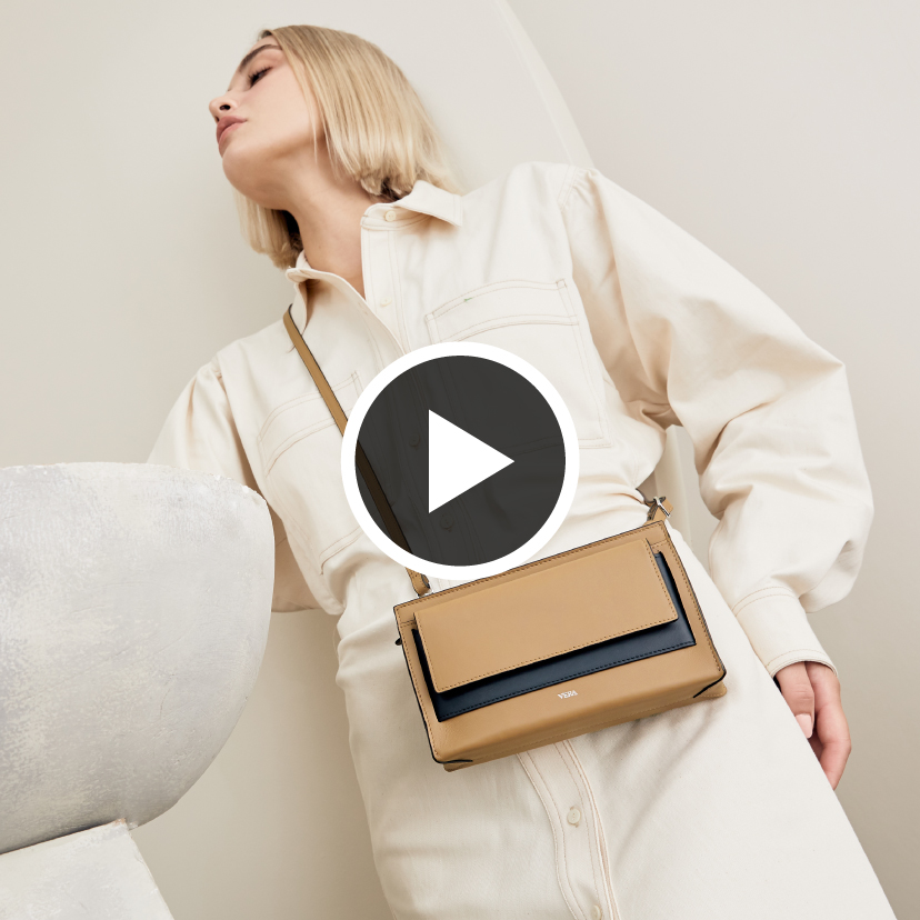Canapé Product Video Thumbnail