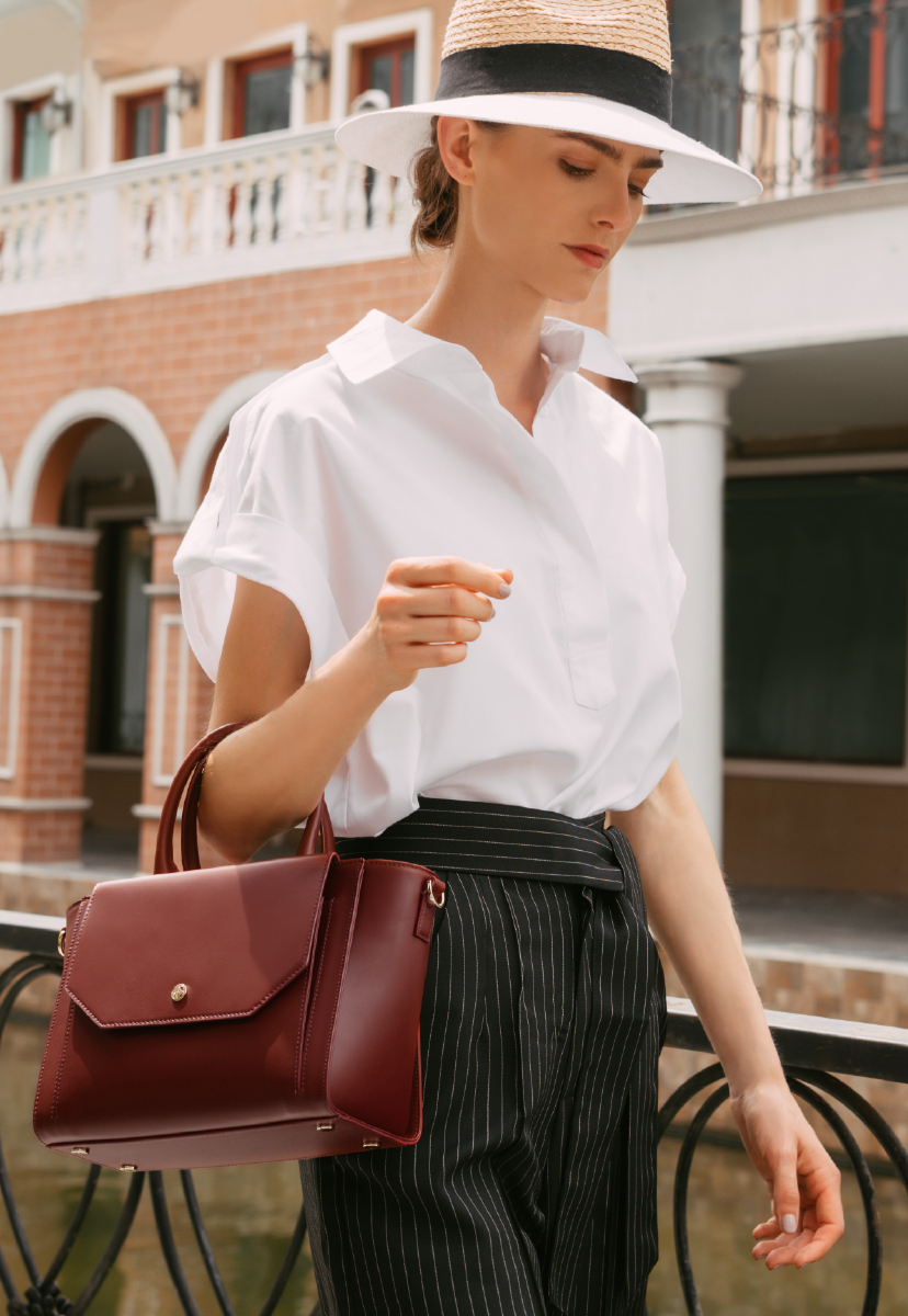 Jill - The Perfect Piece of Modernity