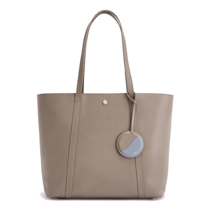 VERA Joe's Tote in Sand Taupe