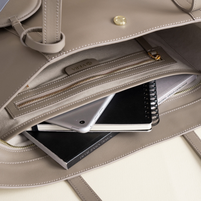 Joe's Tote - Stay Organized