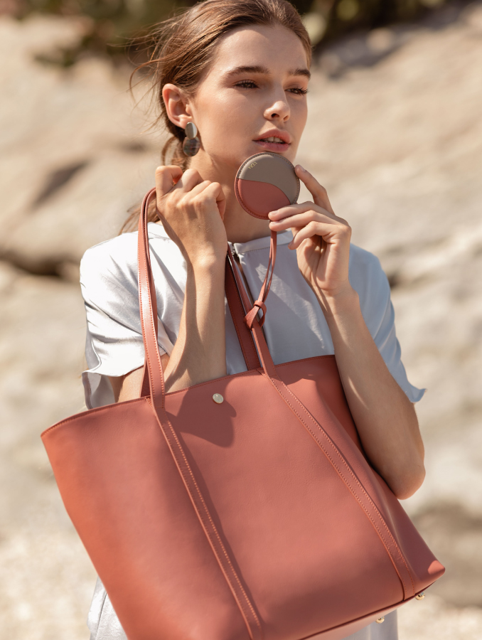 VERA Joe's Tote Bag