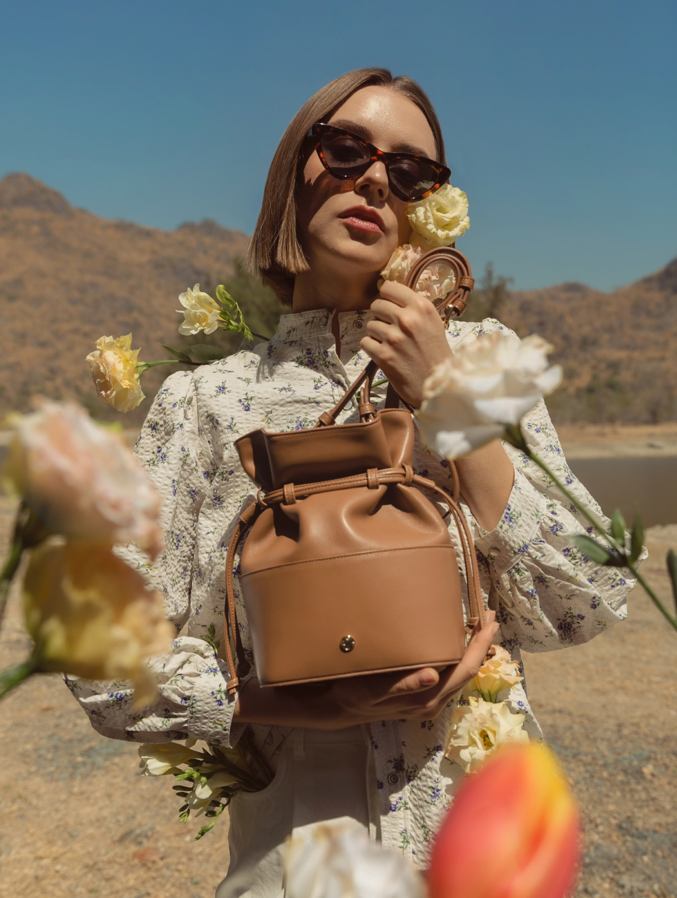 VERA Kelly as Shoulder Bag