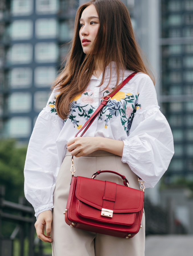 VERA Little Taylor's as Crossbody Bag