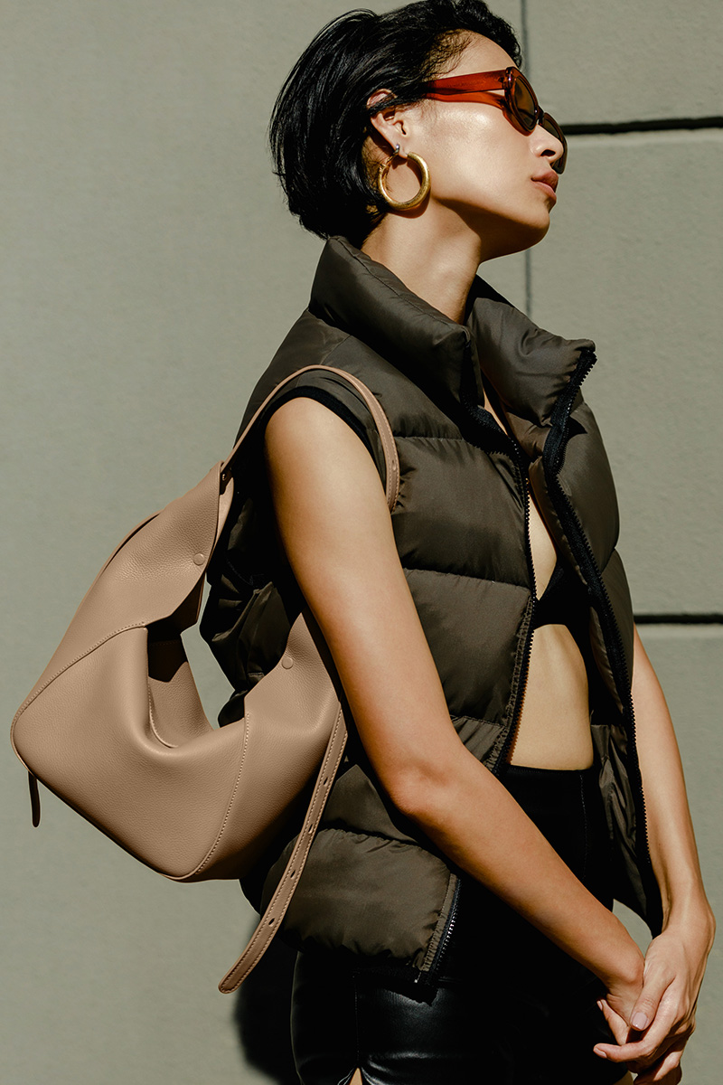 VERA Lundi 20 in Almond