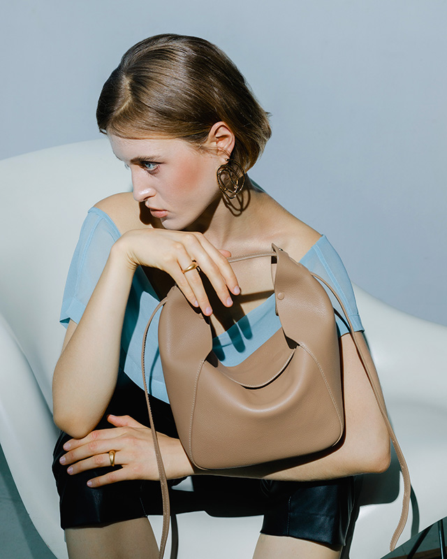 VERA Lundi Fashion Photo