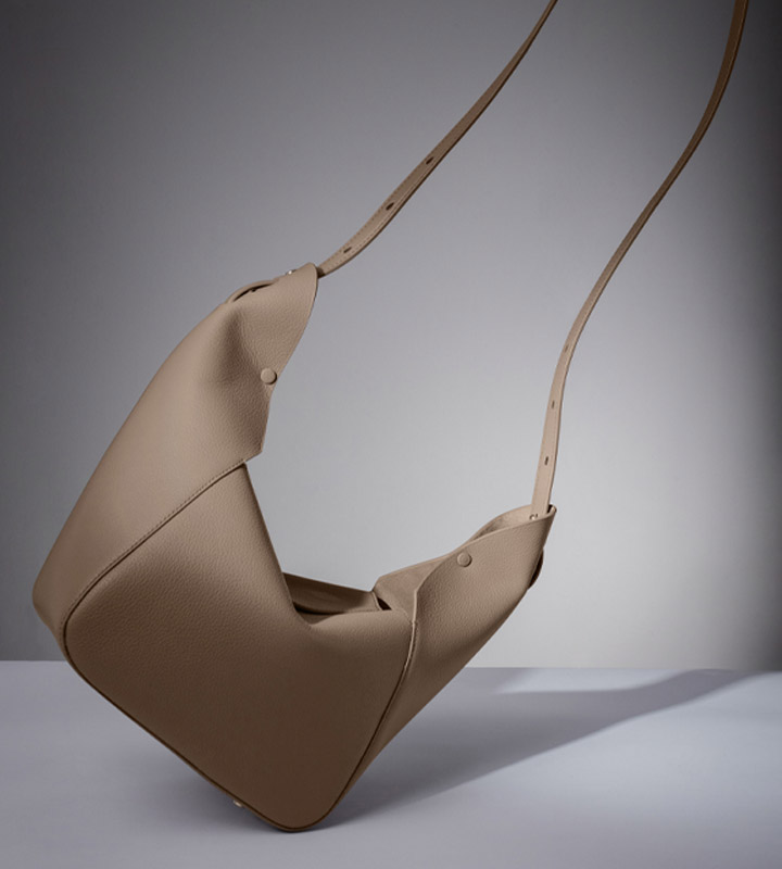 VERA Lundi Still-life Photo