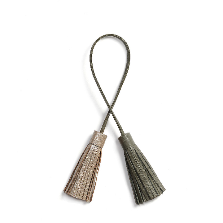 VERA Tassel in Ash Green