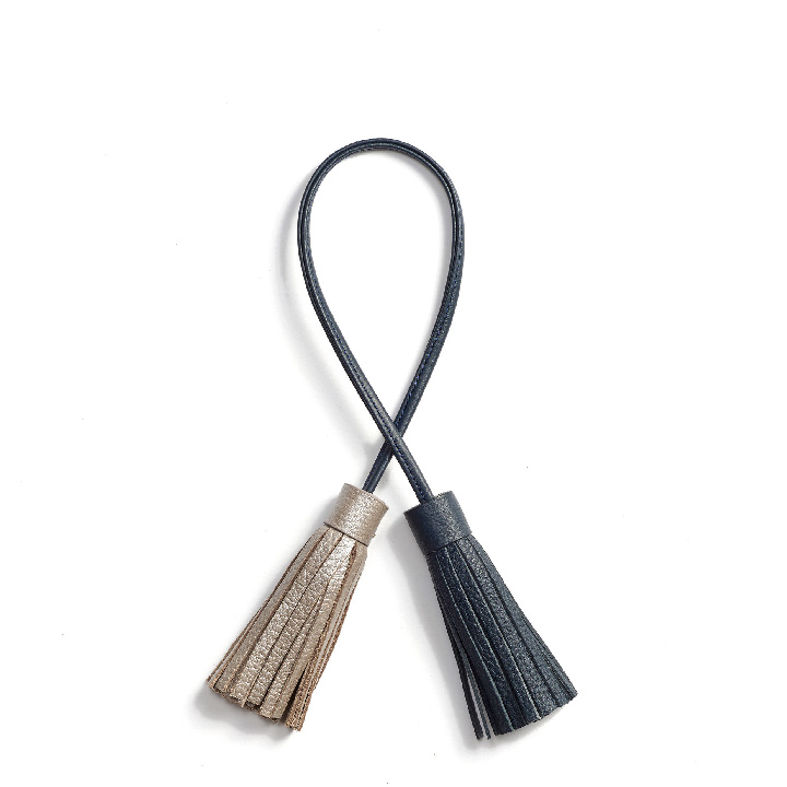VERA Tassel in Navy