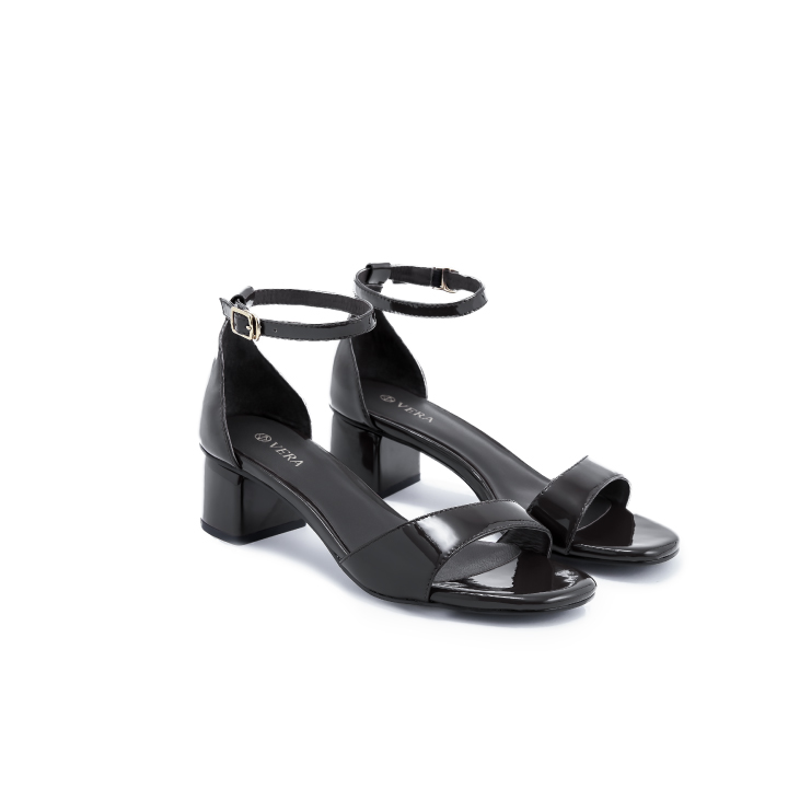 VERA Stila in Polished Black