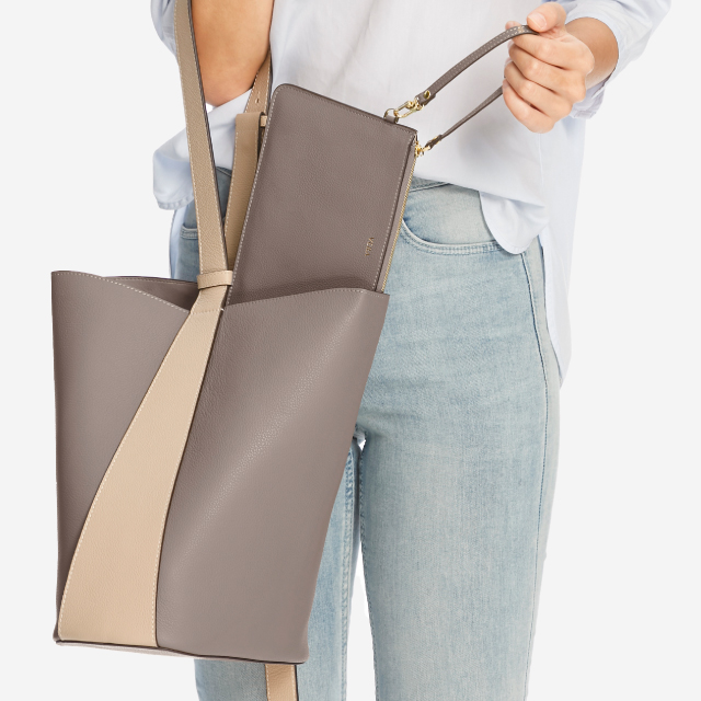 Tilda - Come with Inner Pouch