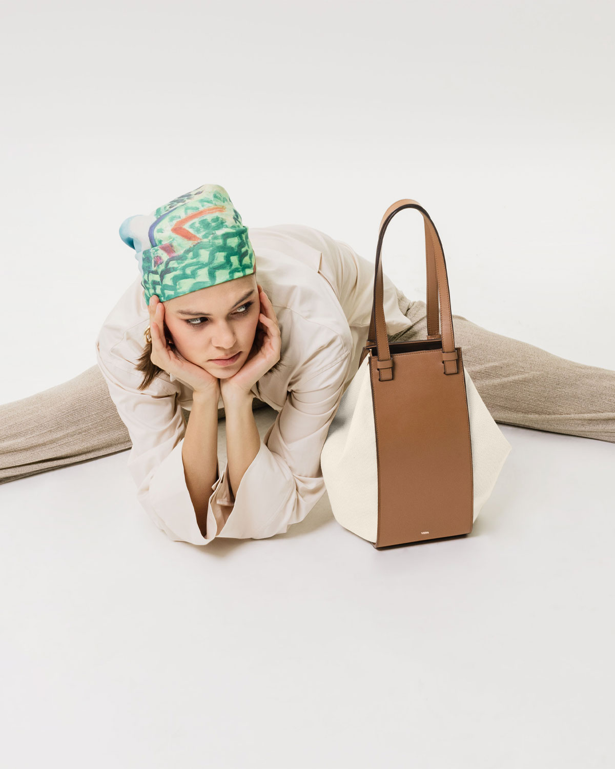 VERA Cabas Tote in Canvas Tan
