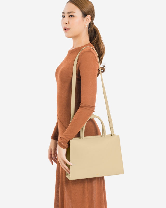 VERA Drew 13" in Linen