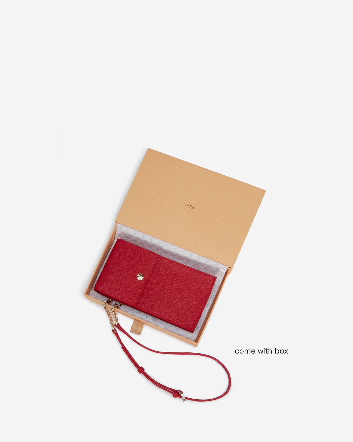 VERA Emily Phone Pouch with Leather Gold Chain in Calming Beige กระเป๋าใส่โทรศัพท์หนังแท้ พร้อมฟังก์ชั่นกระเป๋าสตางค์ มาพร้อมสายสะพายโซ่หนังถอดได้ สีเบจ
