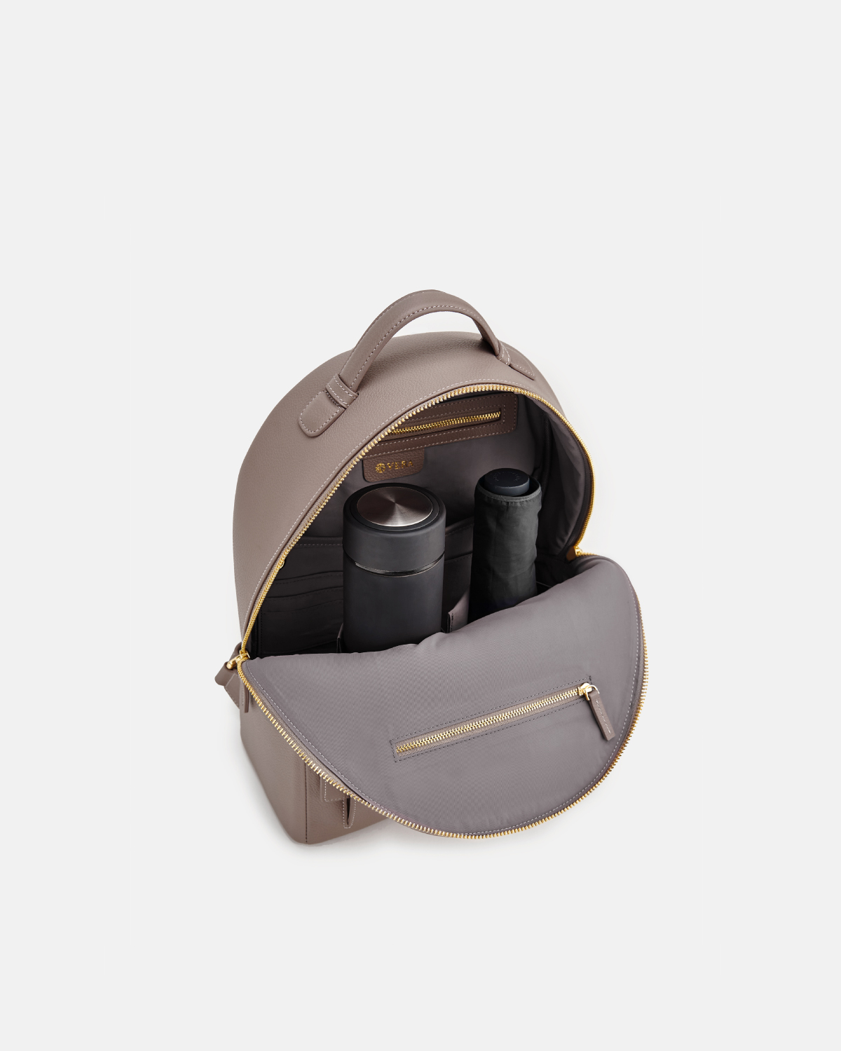 VERA Journey in Studio Taupe