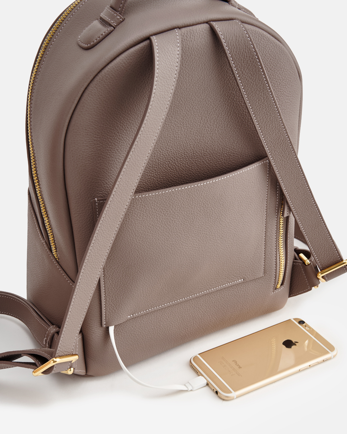 VERA Journey in Studio Taupe
